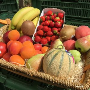 Panier de fruits frais